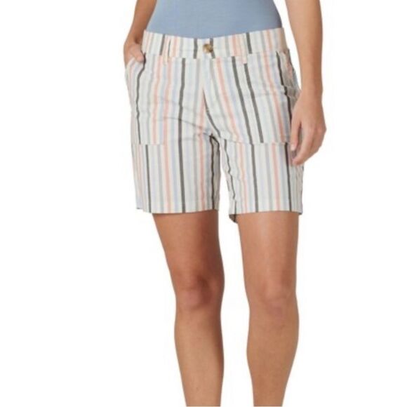 Lee | Women's Plus Size 22M Regular Fit Mid Rise striped Utility Shorts - Picture 1 of 12
